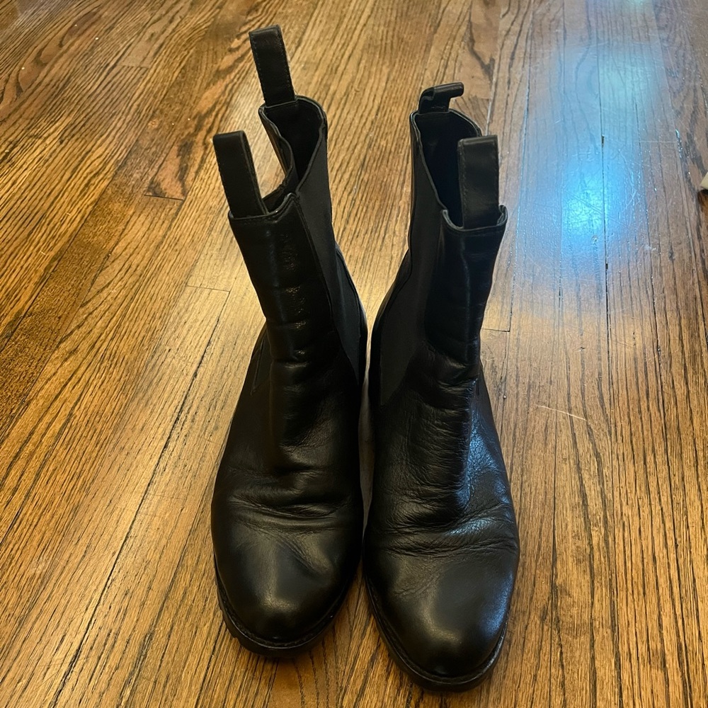 Able boots size 9 new soles- great condition!